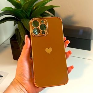 ✨NWT Brown Silicone Phone Case with Bronze Trim & Heart Logo for iPhone